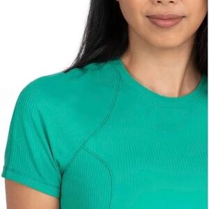 NWT Spyder Active Women's UPF 50+ Ribbed Short Sleeve Tee Shirt Green Size Small